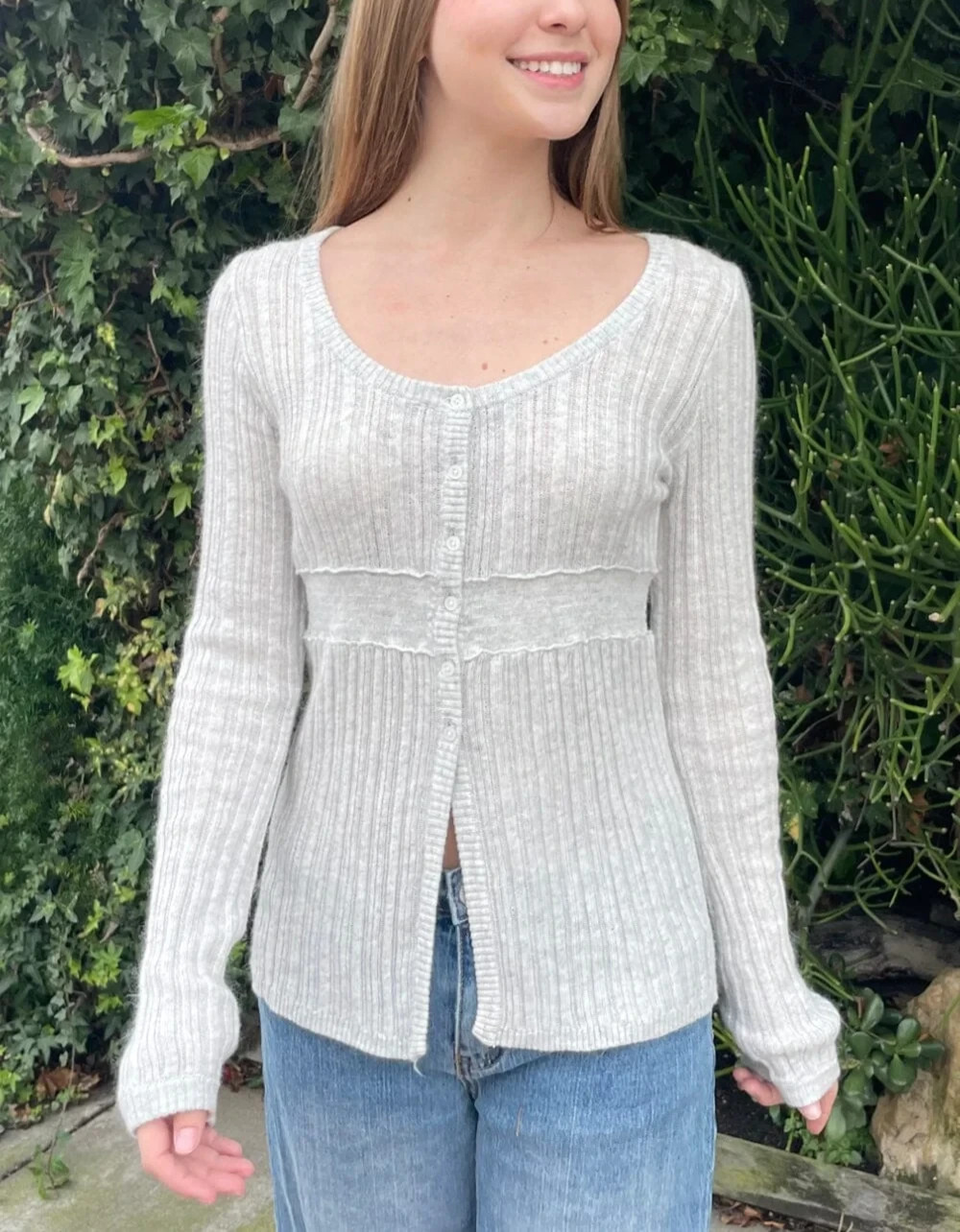 Brandy Melville Grey babydoll Y2K Cardigan Scoop Neck Babydoll Angora M A011046